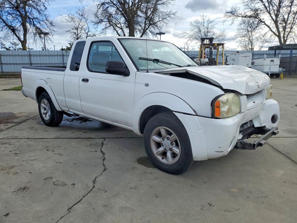2004 Nissan Frontier Standard