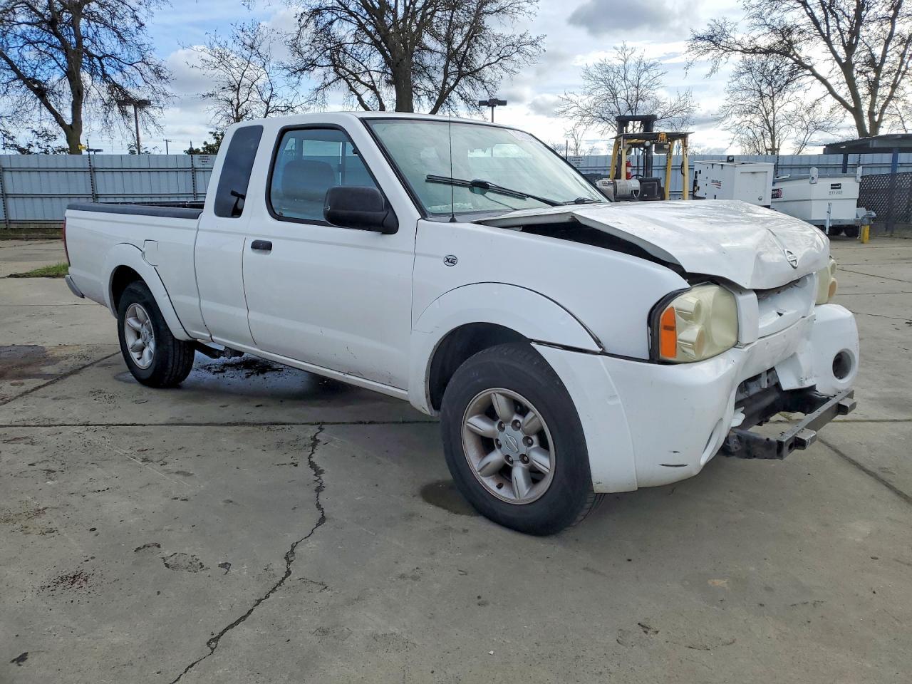 2004 Nissan Frontier Standard