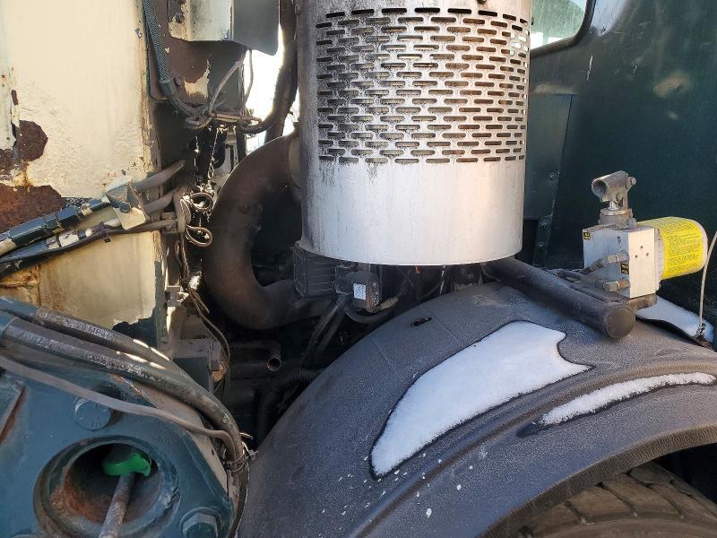 2010 Mack 600 Leu600