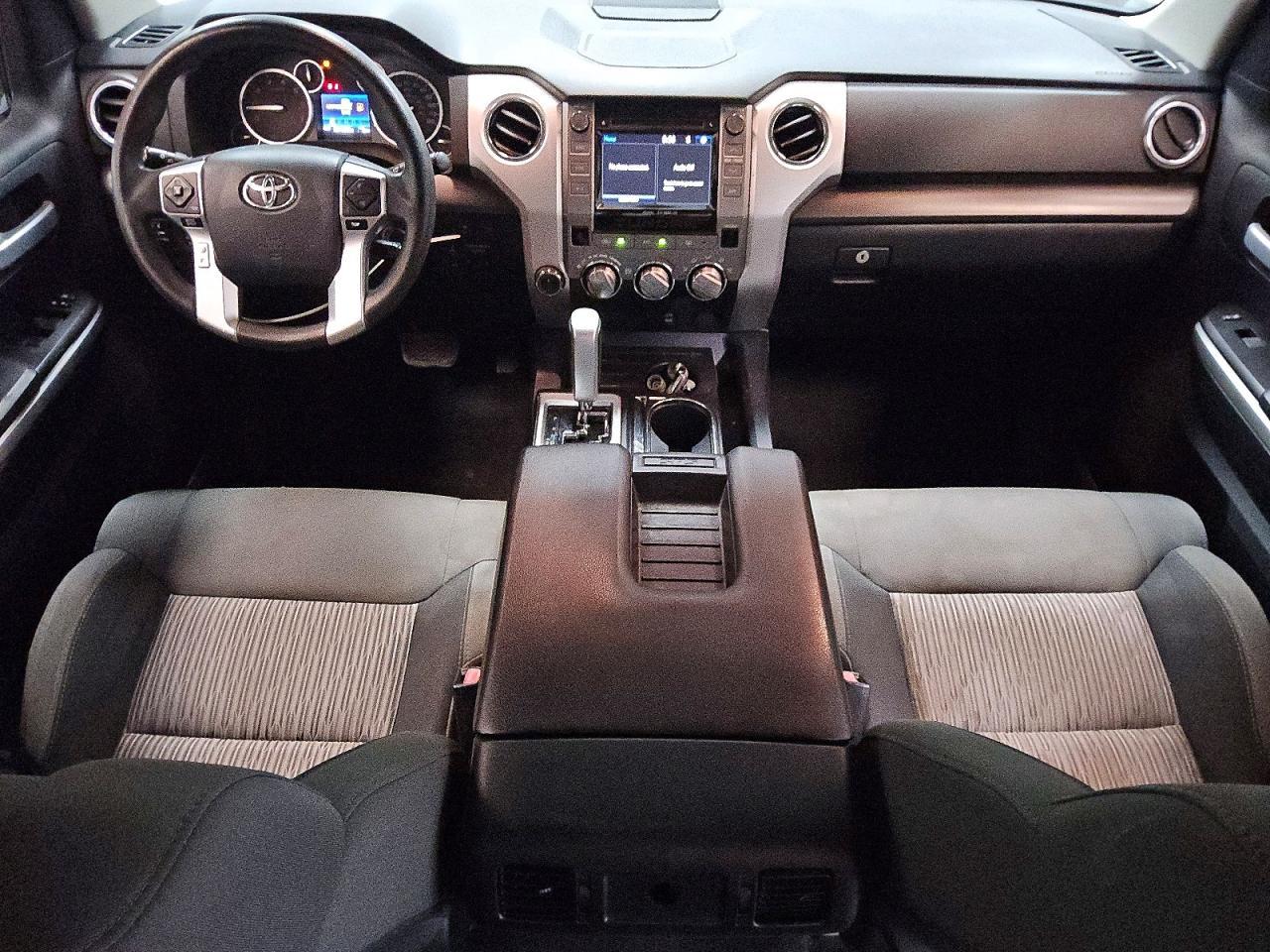2017 Toyota Tundra SR5