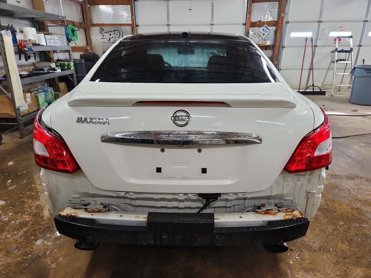 2009 Nissan Maxima s