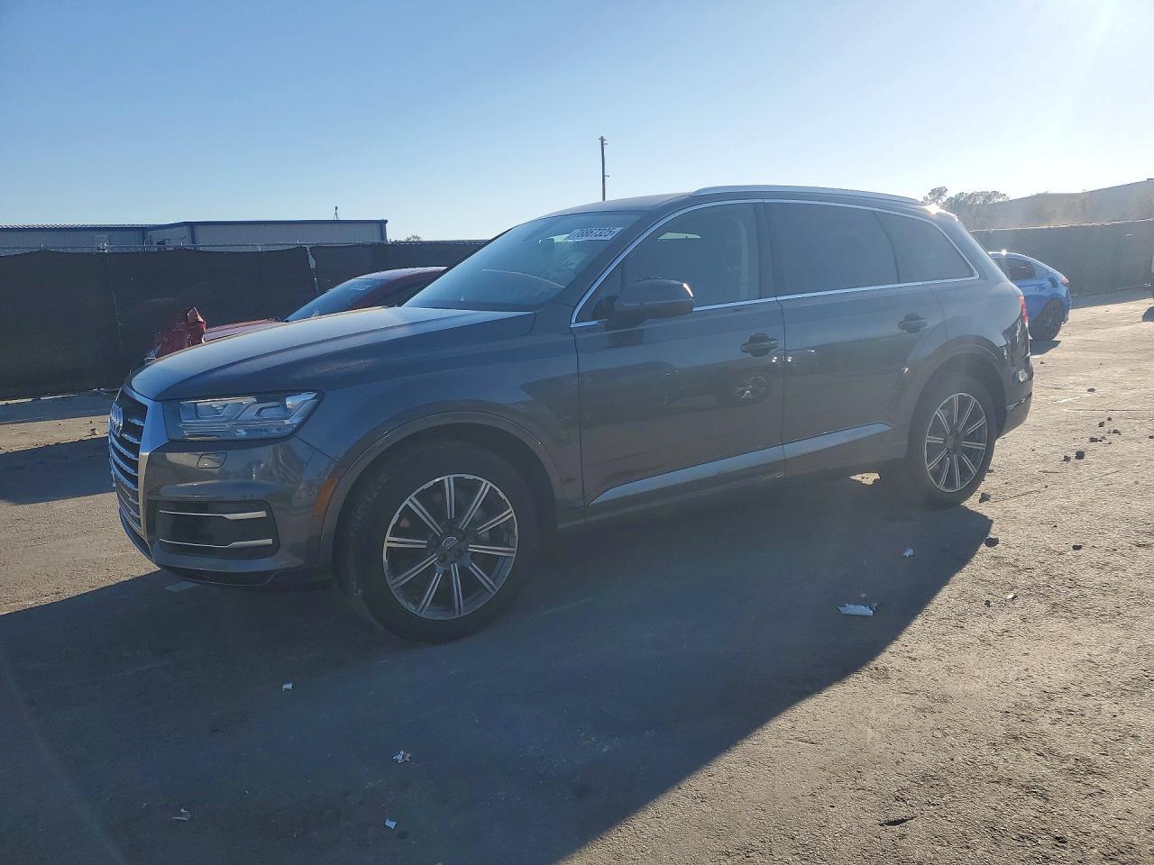 2019 Audi Q7 Premium Plus