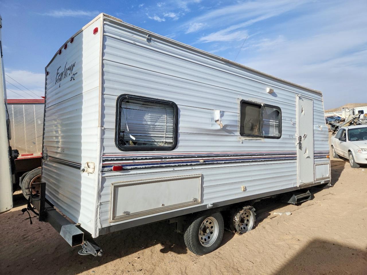 2005 Frontier Explorer Camper