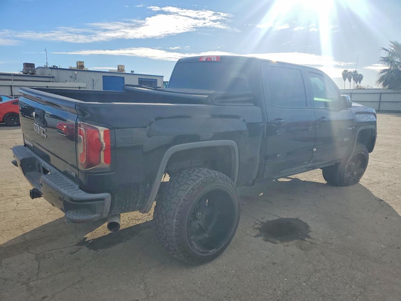 2017 GMC Sierra K1500 SLT