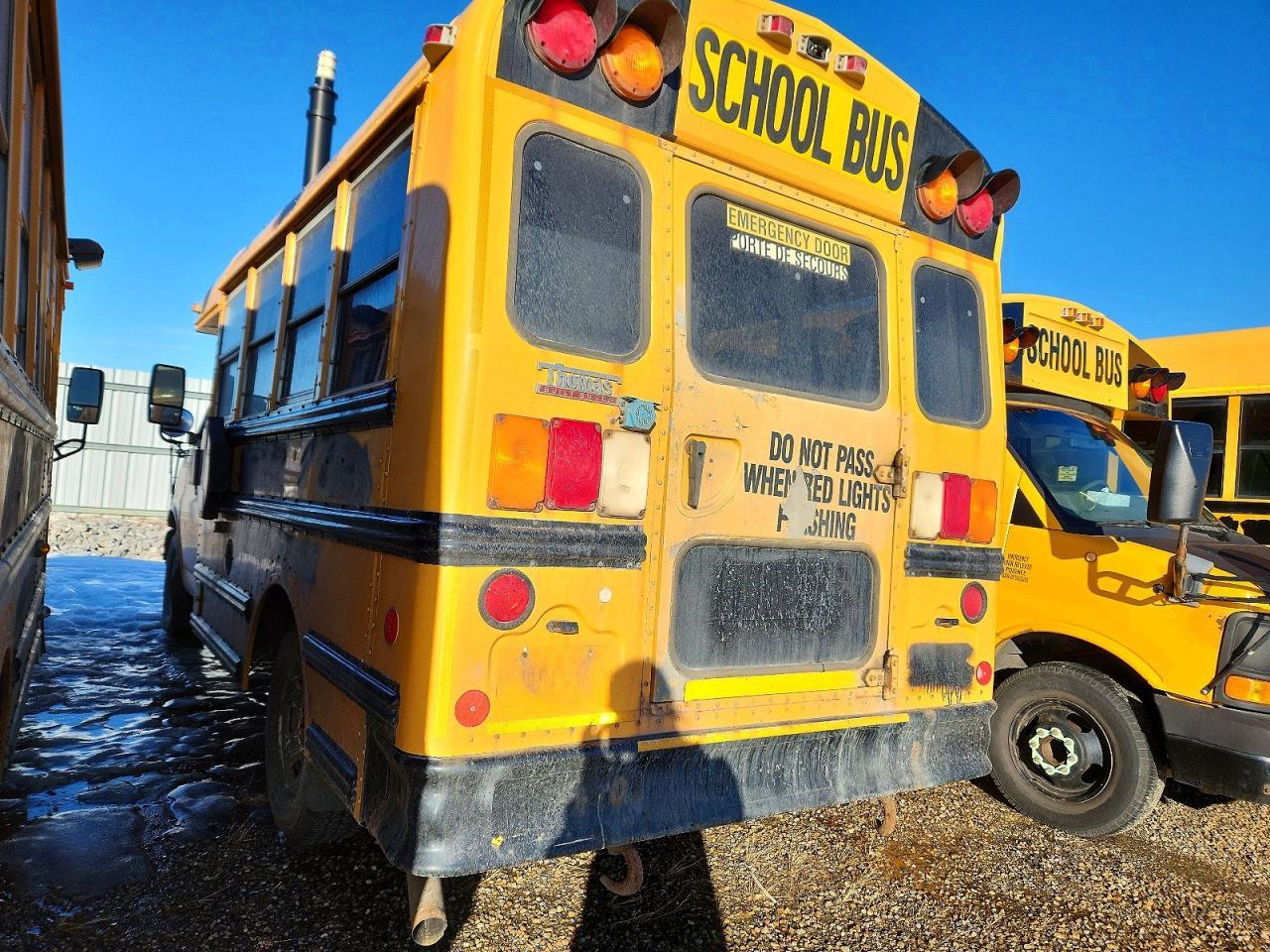 2011 Chevrolet 2011 Thomas Minotour G3500-School Bus