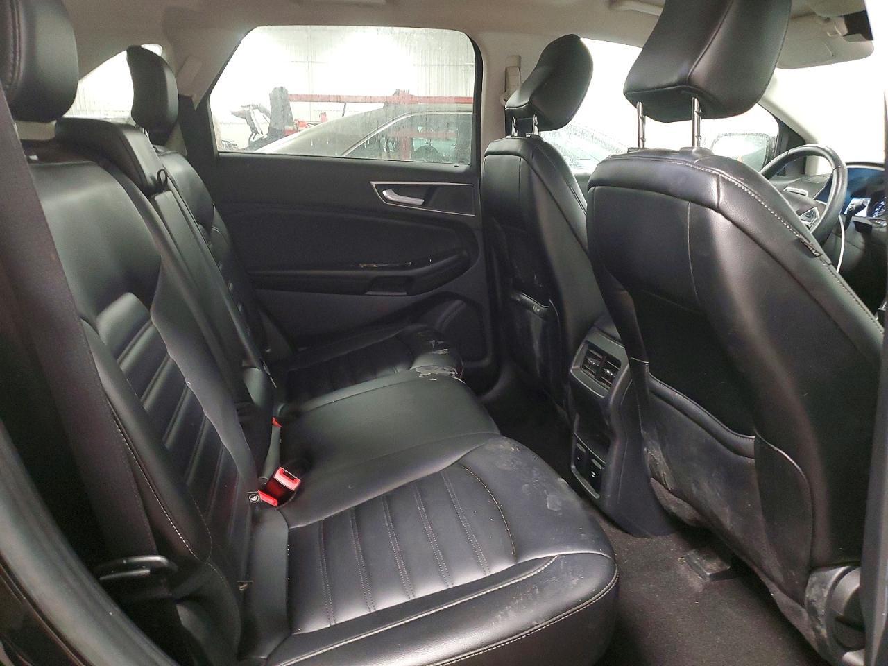 2020 Ford Edge sel
