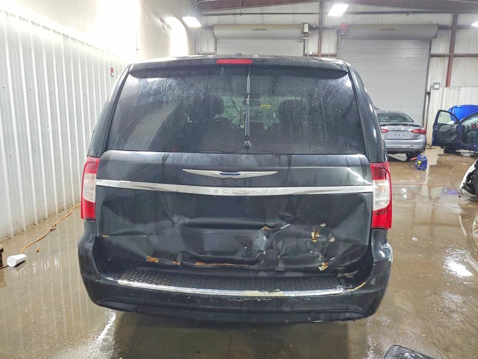 2015 Chrysler Town & Country Touring