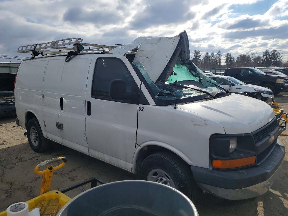 2017 Chevrolet Express 2500 Cargo Utility / Service Van
