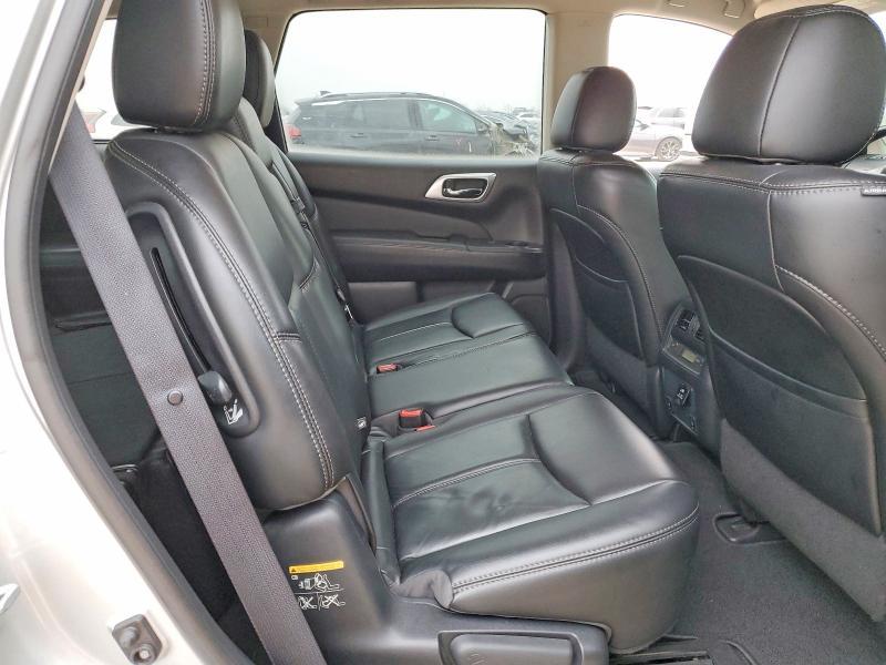 2017 Nissan Pathfinder