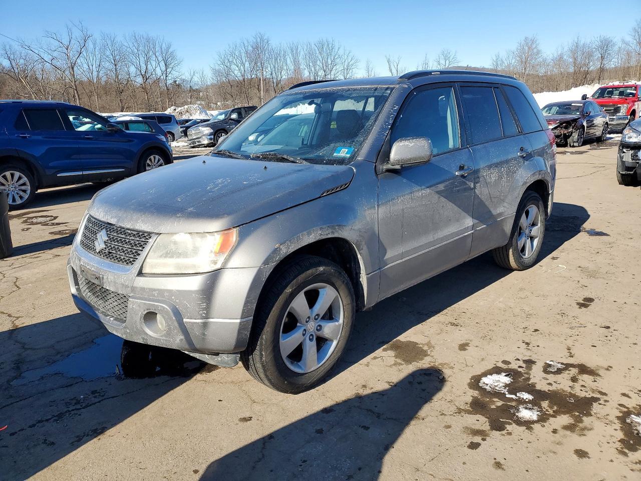 2010 Suzuki Grand Vitara jlx