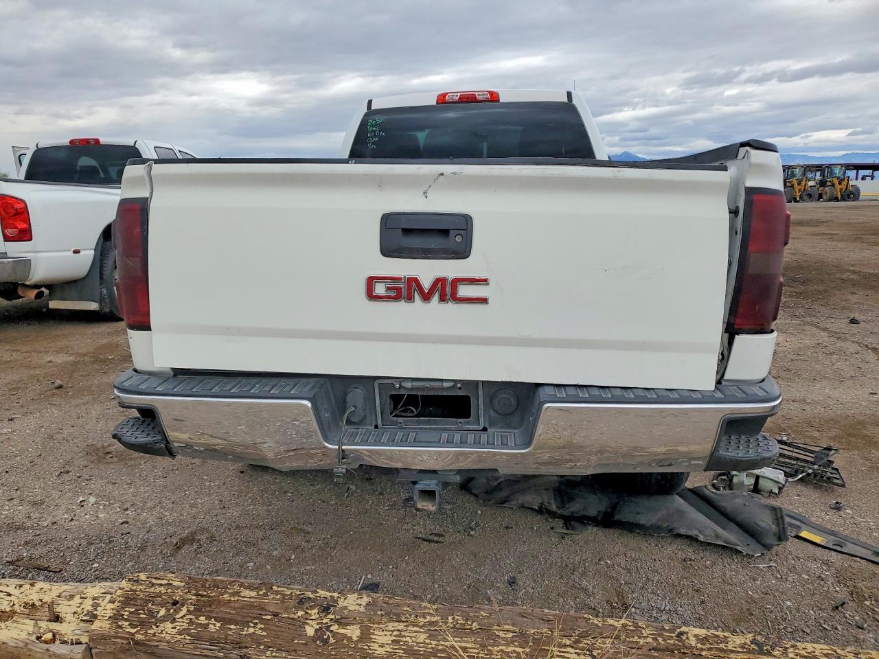 2016 GMC Sierra C1500