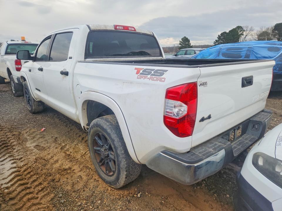 2017 Toyota Tundra Crewmax SR5