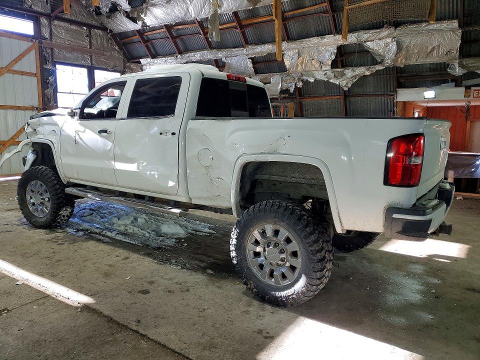 2015 GMC Sierra K2500 Denali