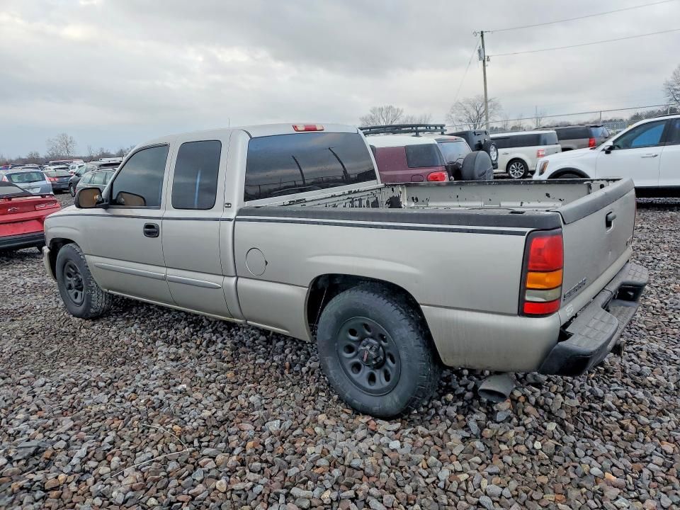 2005 GMC New Sierra C1500
