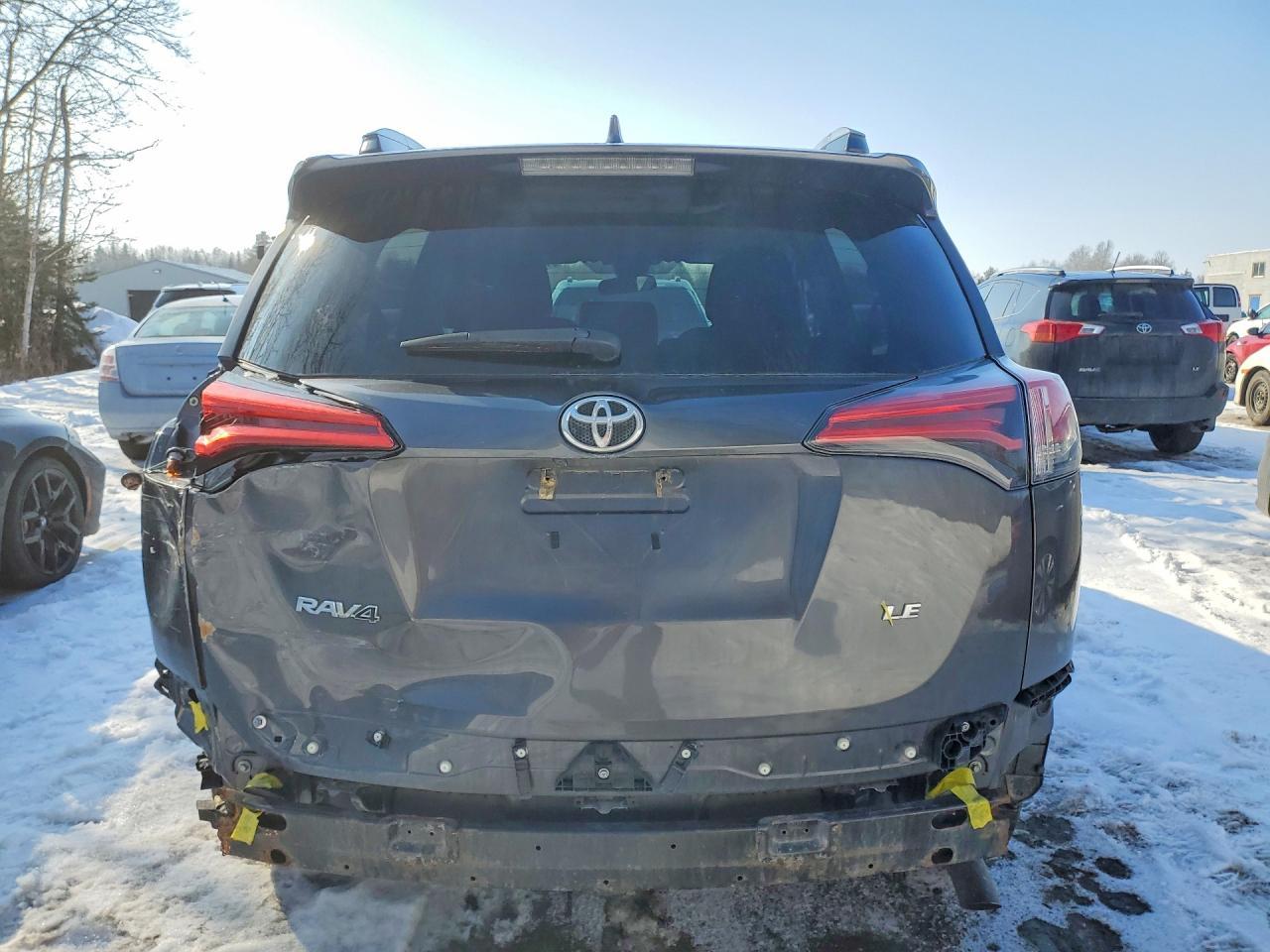 2018 Toyota Rav4 le