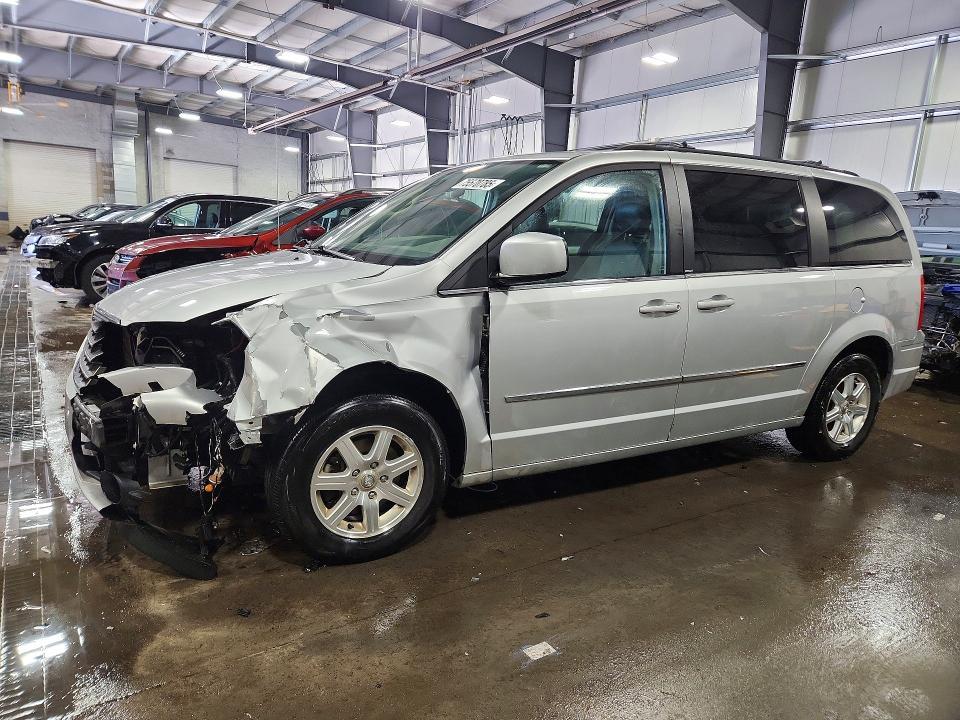 2009 Chrysler Town & Country Touring