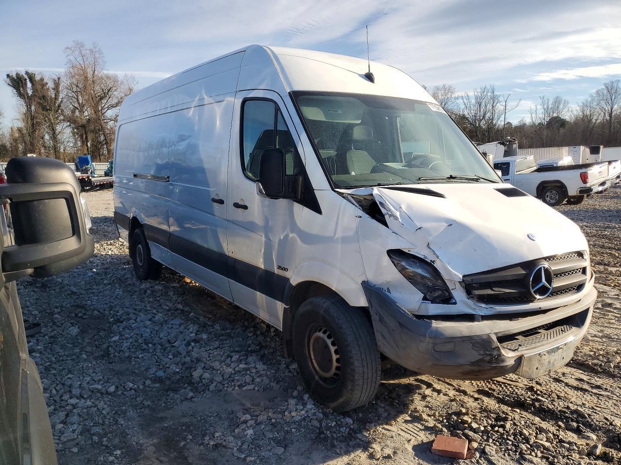 2011 Mercedes-Benz Sprinter 2500