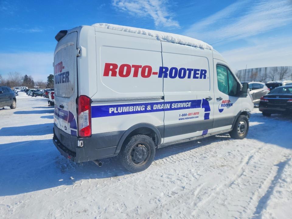 2022 Ford Transit 250 Utility / Service Van