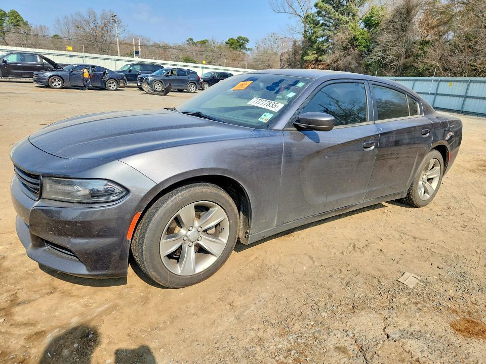2016 Dodge Charger sxt