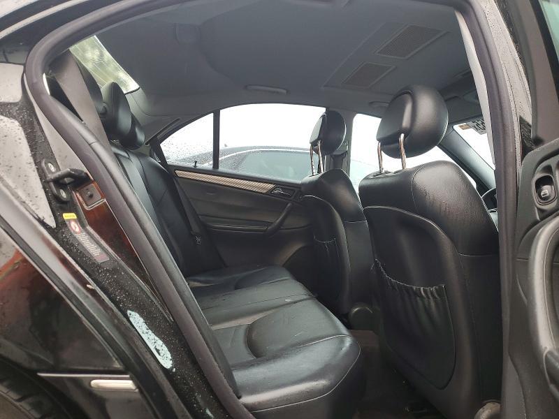 2004 Mercedes-Benz C 230k Sport Sedan