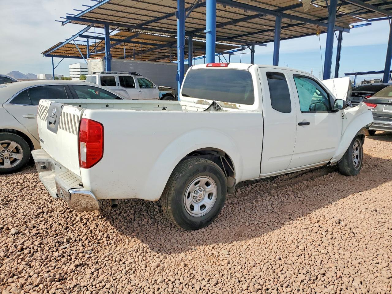 2016 Nissan Frontier S