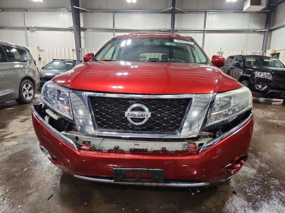 2015 Nissan Pathfinder s
