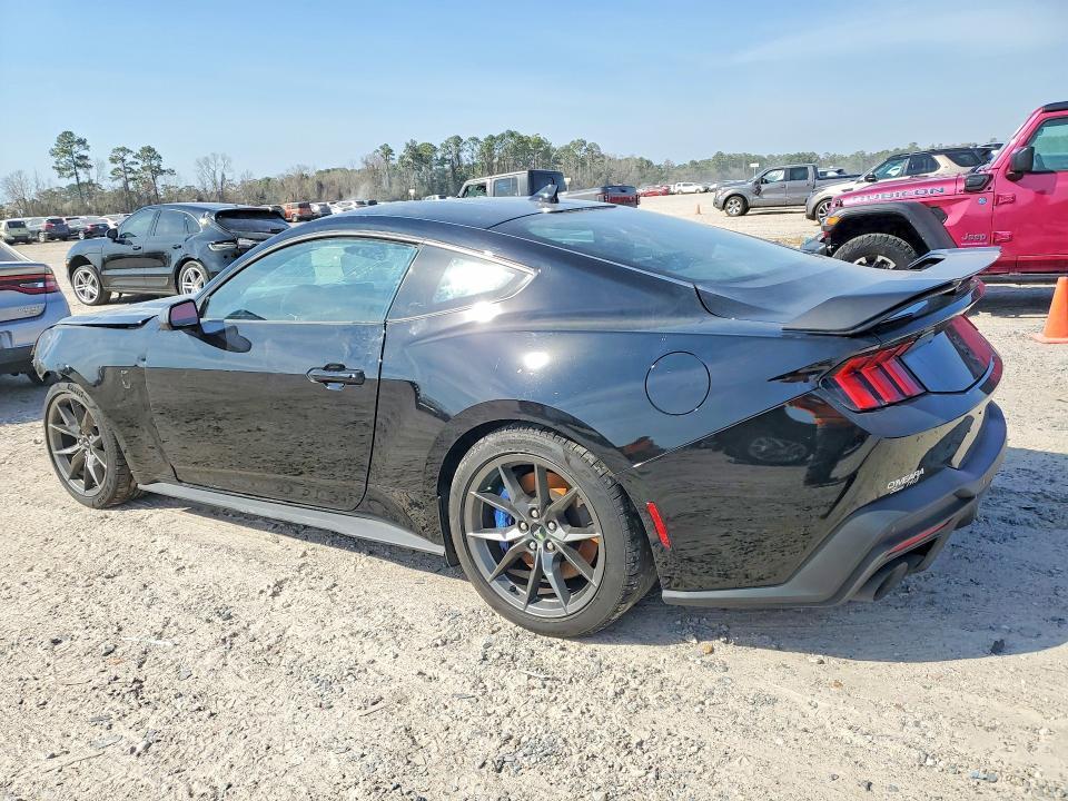 2025 Ford Mustang Dark Horse