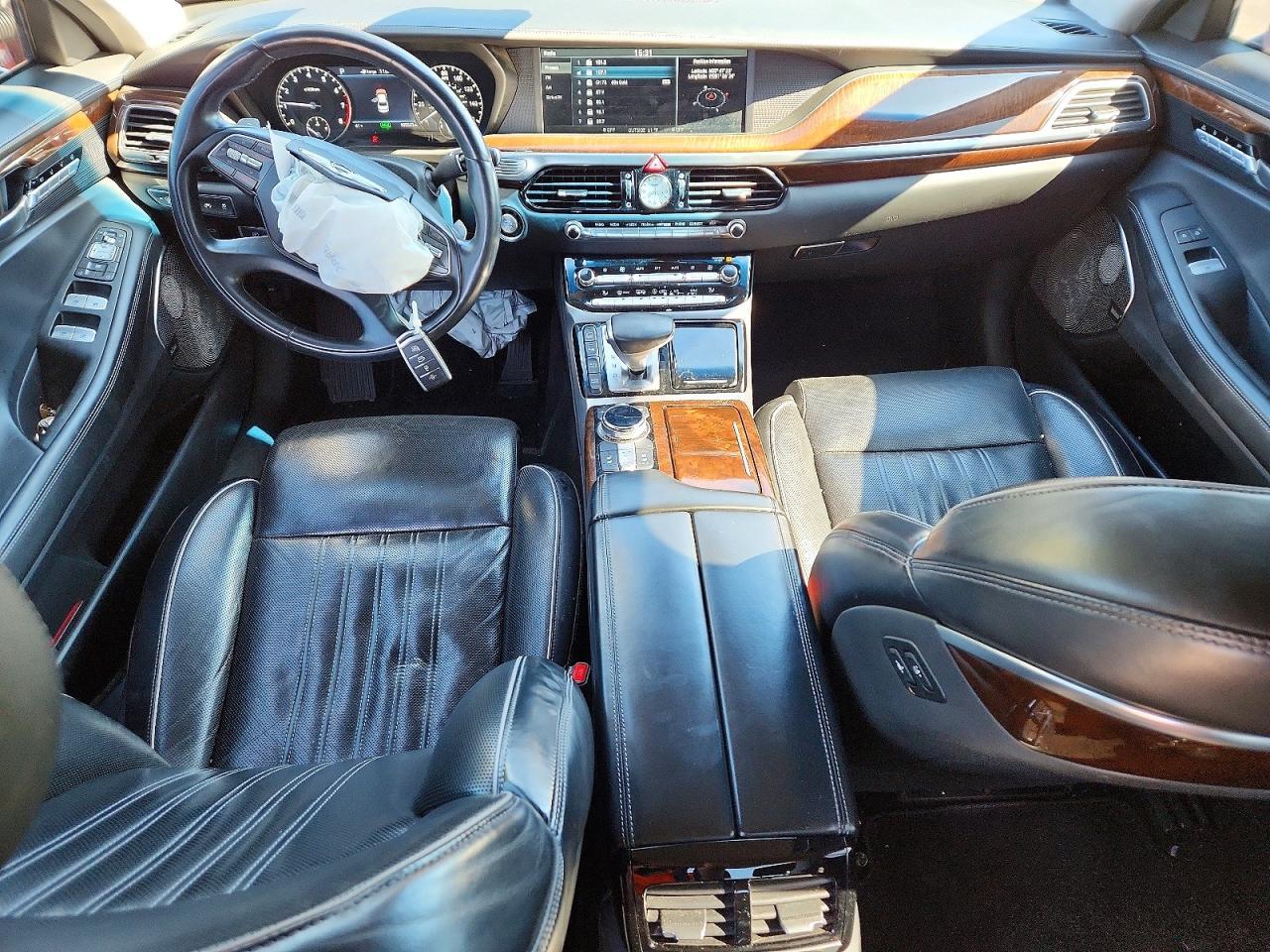 2019 Genesis G90 Premium