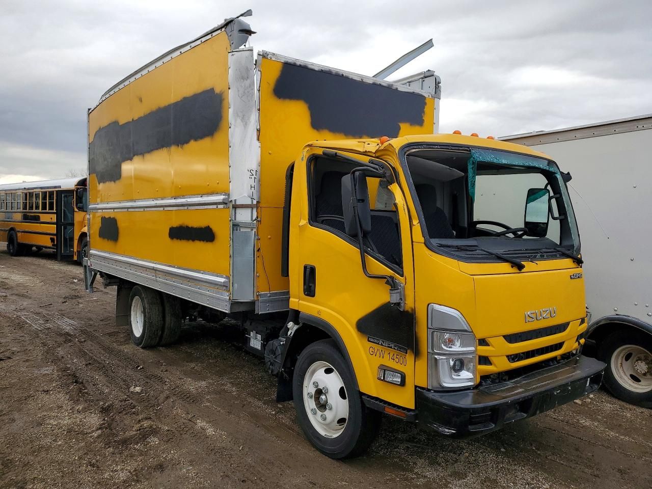 2024 Isuzu NPR HD BOX Truck