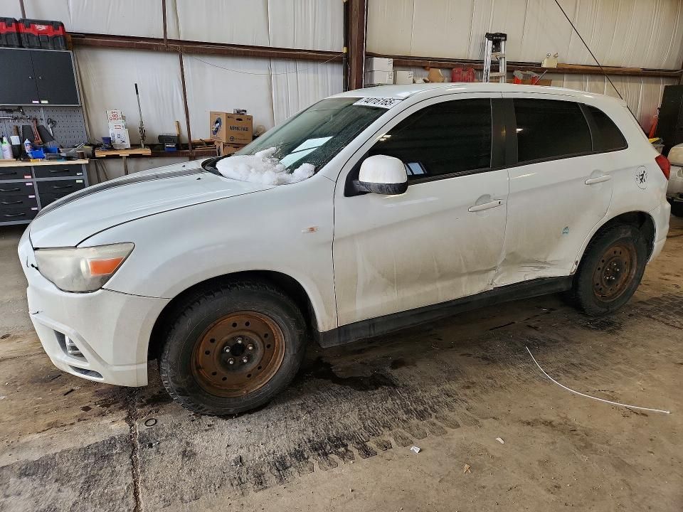 2011 Mitsubishi Rvr se