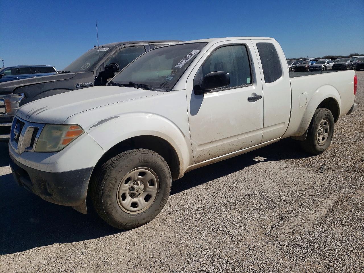 2015 Nissan Frontier S