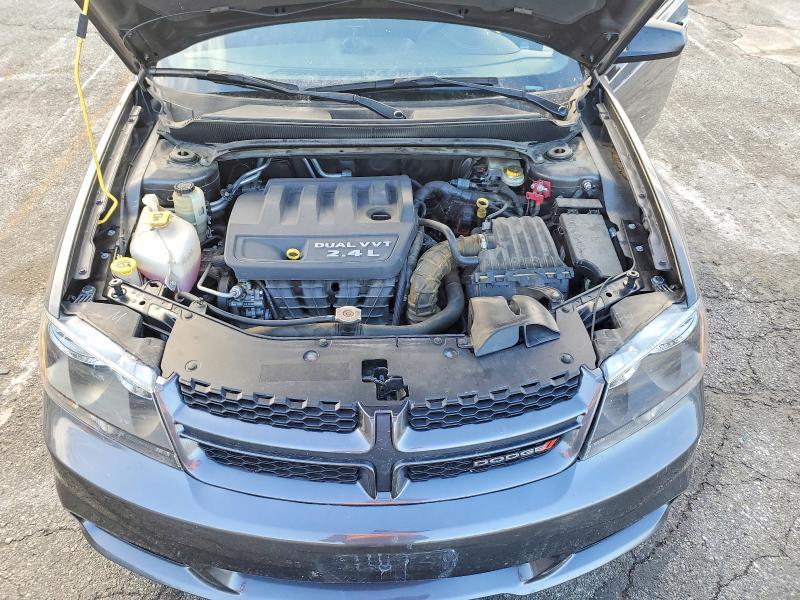 2014 Dodge Avenger se