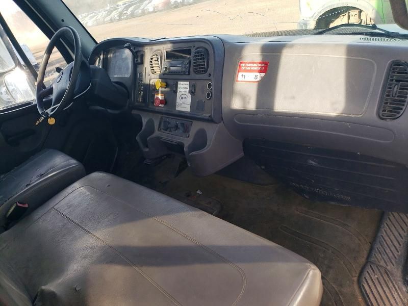 2015 Freigliner 2015 Freightliner Business Class M2 Bucket Truck