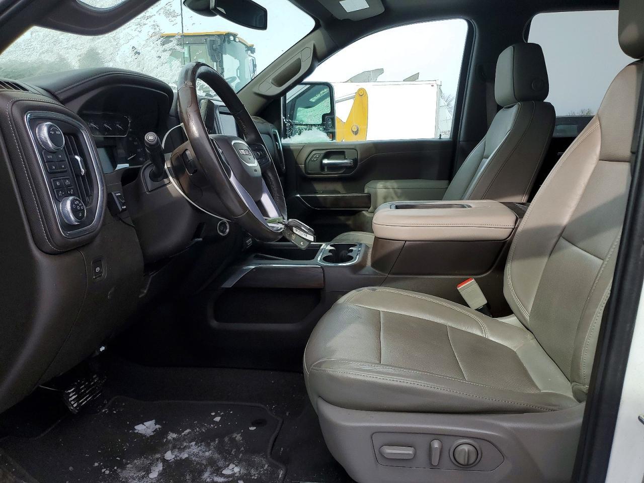 2020 GMC Sierra K2500 SLT