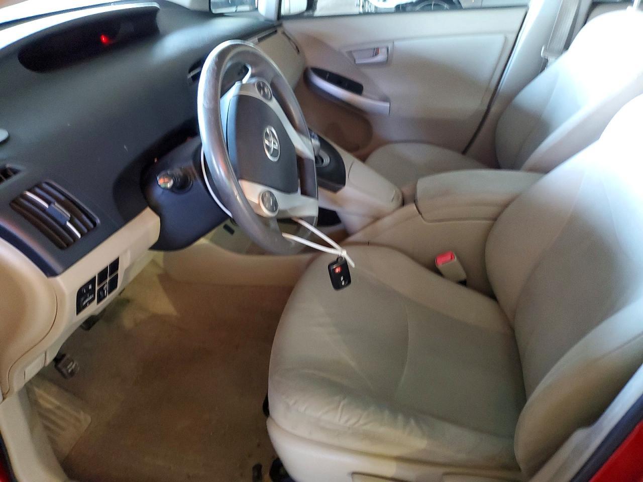 2010 Toyota Prius ii