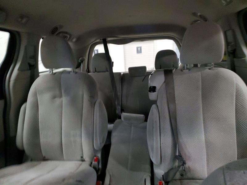 2012 Toyota Sienna le