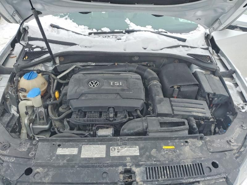 2015 Volkswagen Passat s