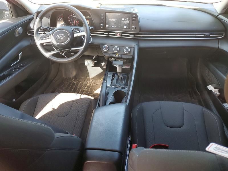 2021 Hyundai Elantra se