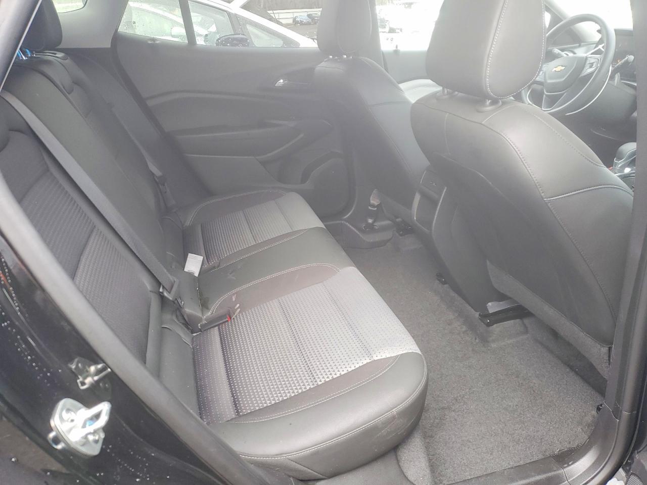 2025 Chevrolet Trax 1LT