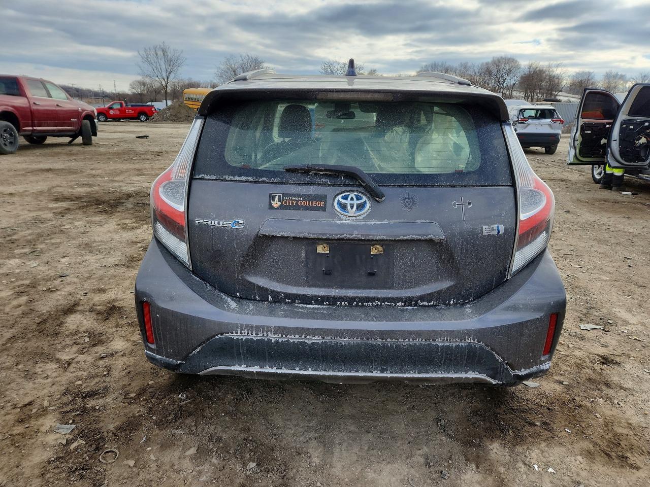 2019 Toyota Prius c l