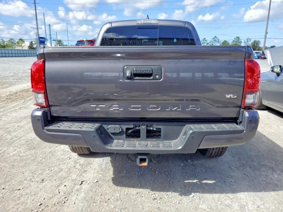 2018 Toyota Tacoma TRD OFF-Road