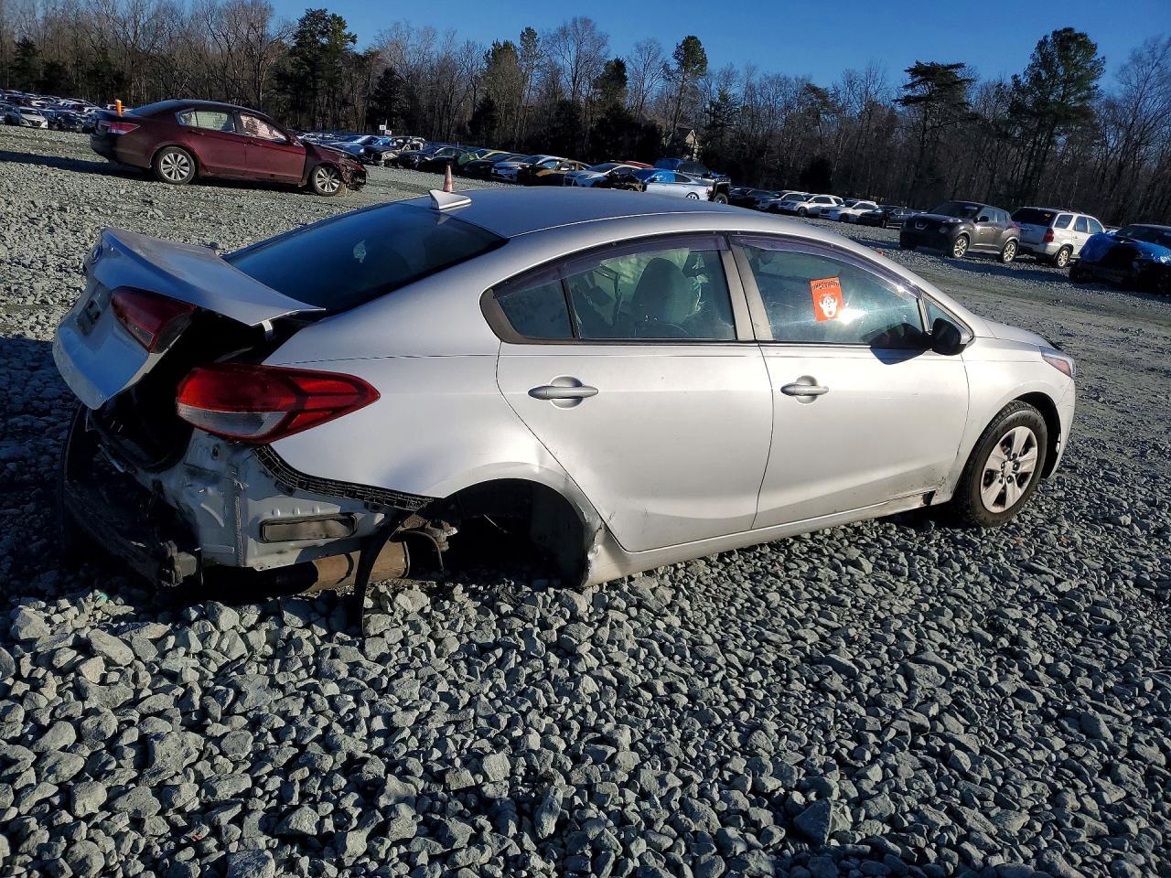 2018 KIA Forte lx