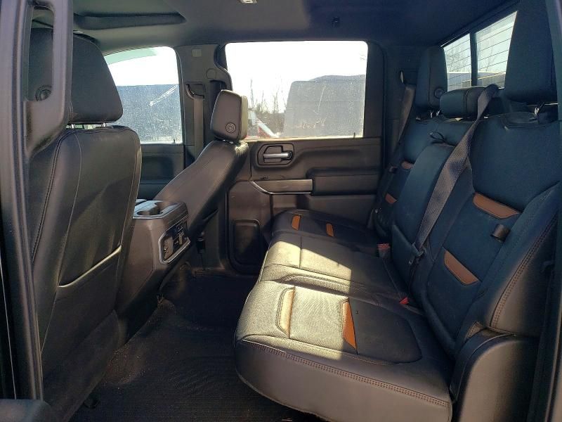 2020 GMC Sierra K2500 AT4