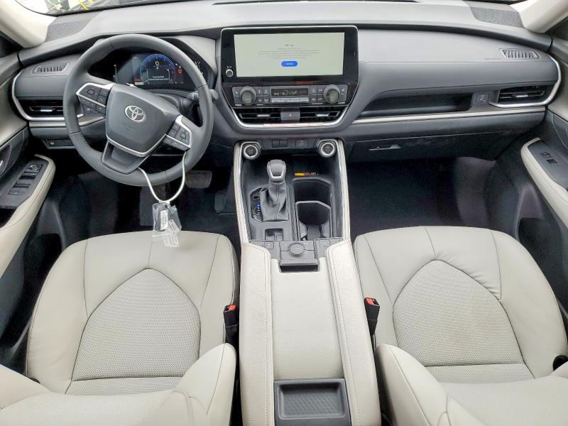 2026 Toyota Grand Highlander xle