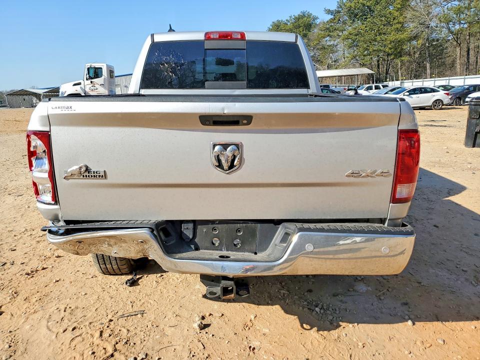 2016 Dodge Ram 1500 slt