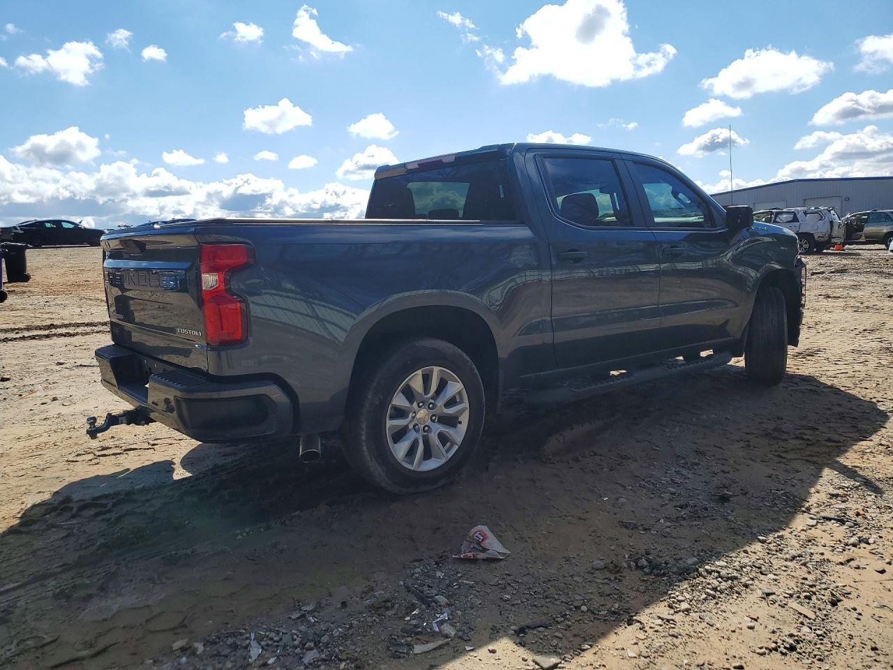 2021 Chevrolet Silverado C1500 Custom