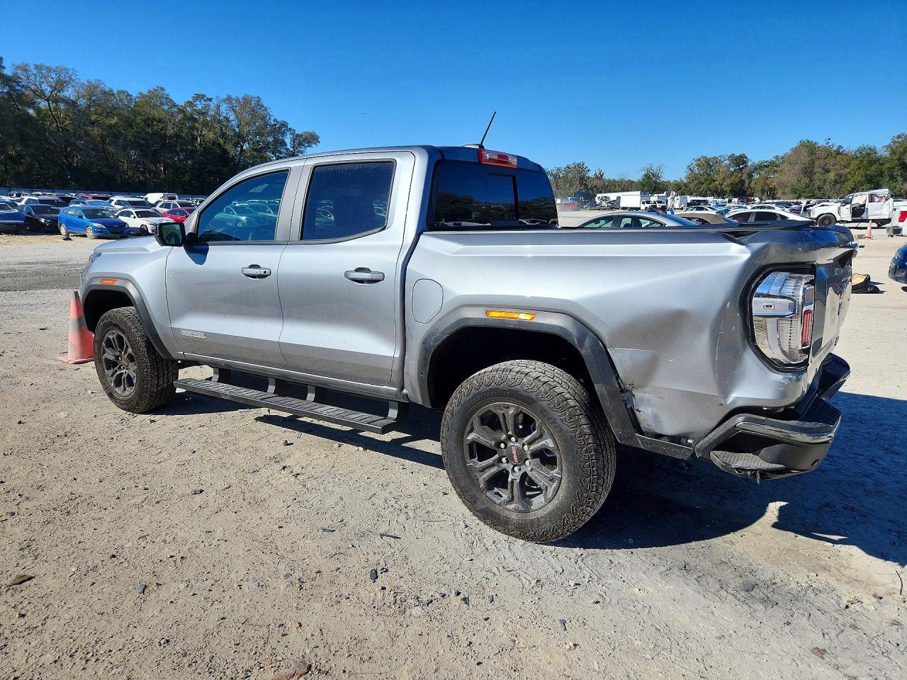2025 GMC Canyon Elevation