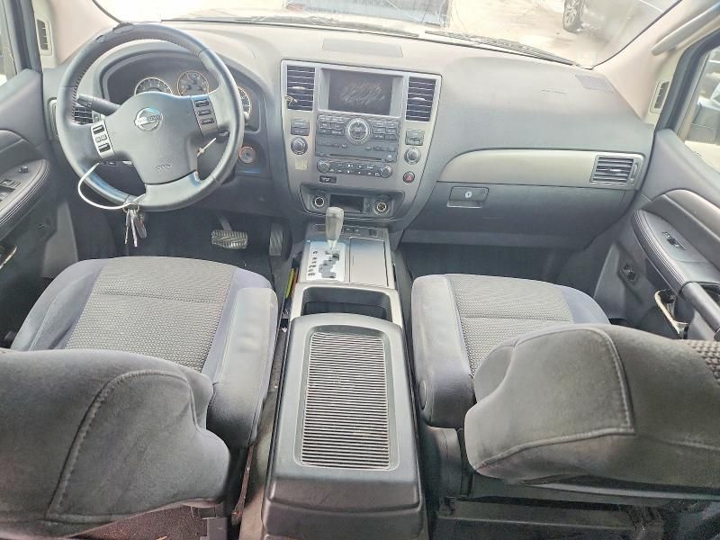 2008 Nissan Armada se