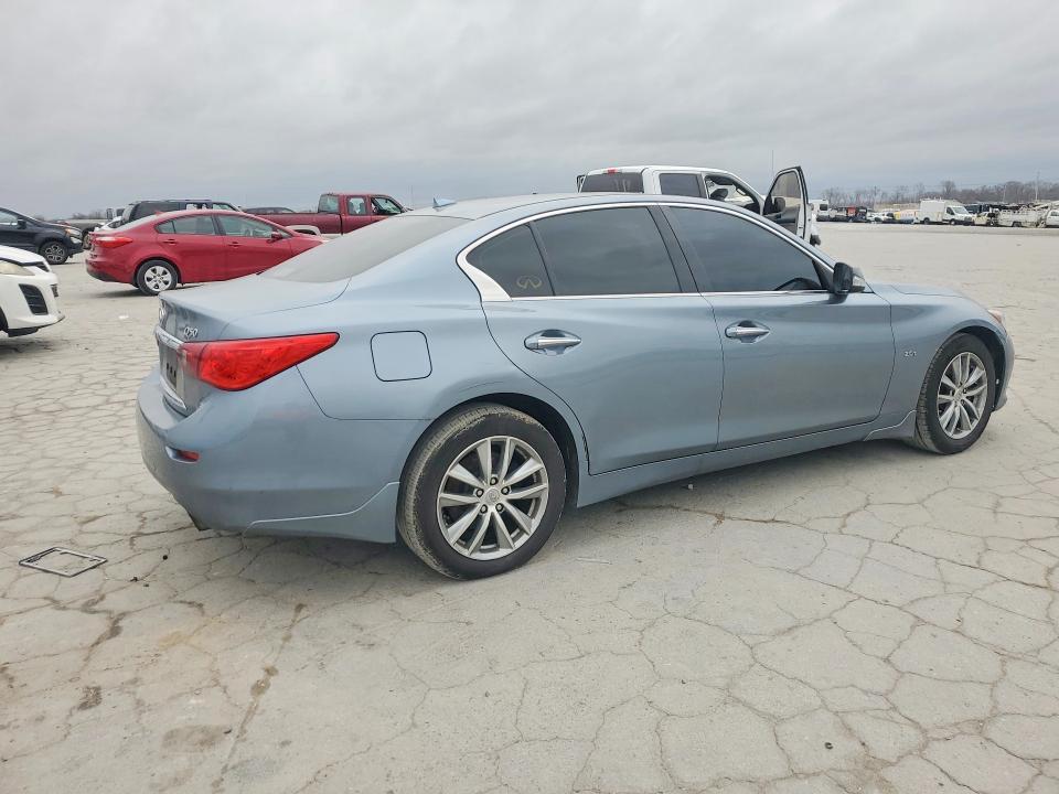 2016 Infiniti Q50 Base