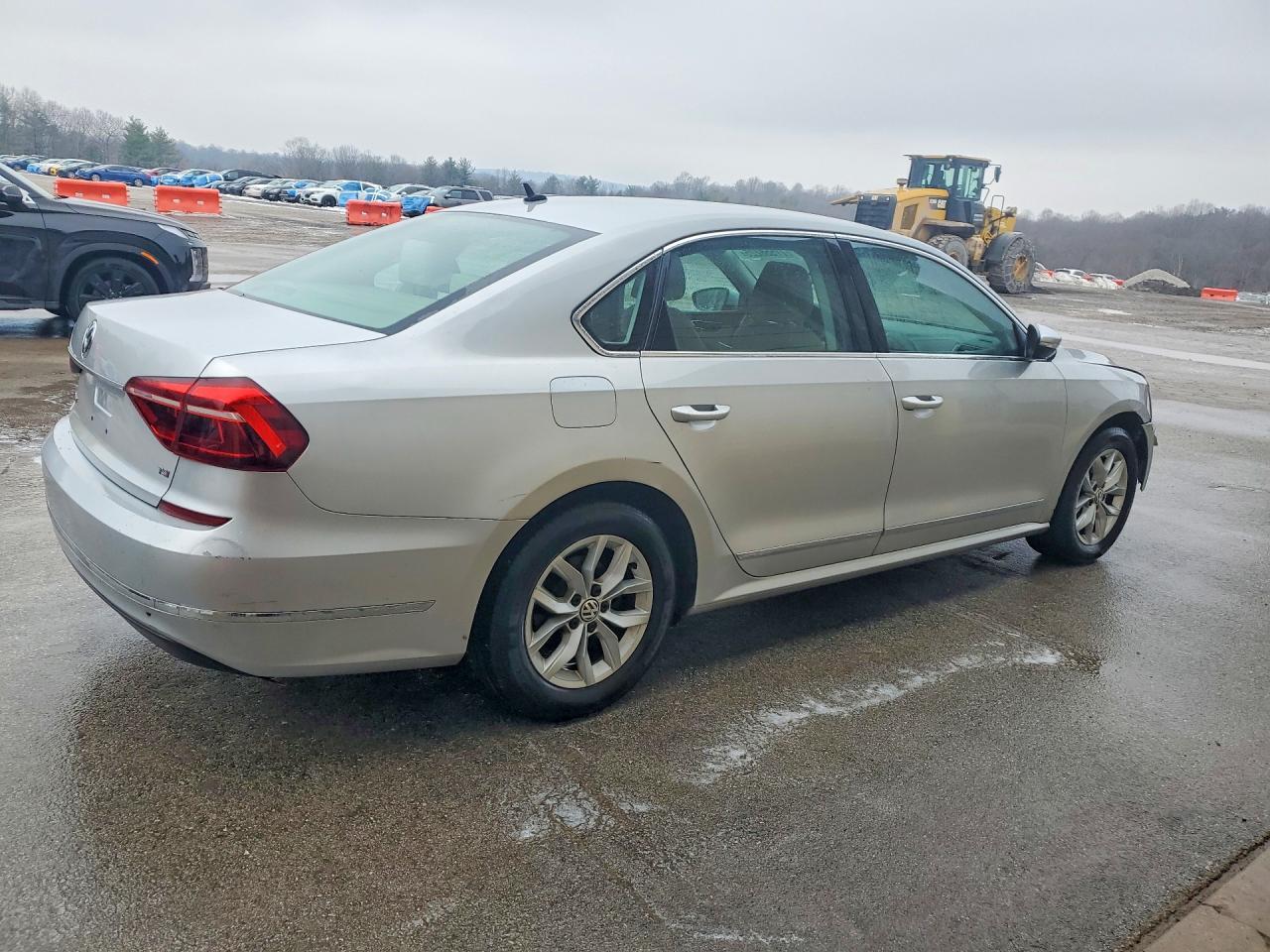 2017 Volkswagen Passat s